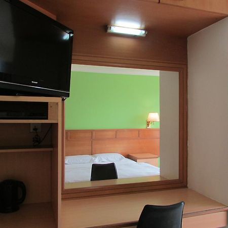 Bright Star Hotel Singapore Buitenkant foto
